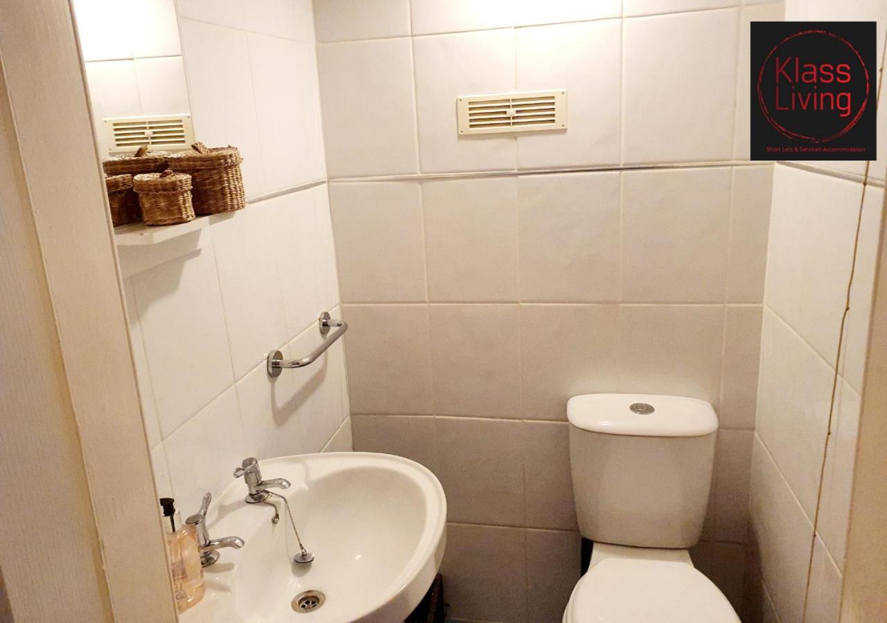 One Bedroom Apartment By Klass Living Serviced Accommodation Bellshill - Elmbank Street Apartment Extérieur photo