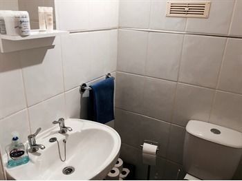 One Bedroom Apartment By Klass Living Serviced Accommodation Bellshill - Elmbank Street Apartment Extérieur photo